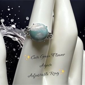 ✨Cute Green Flower Agate Adjustable Ring✨